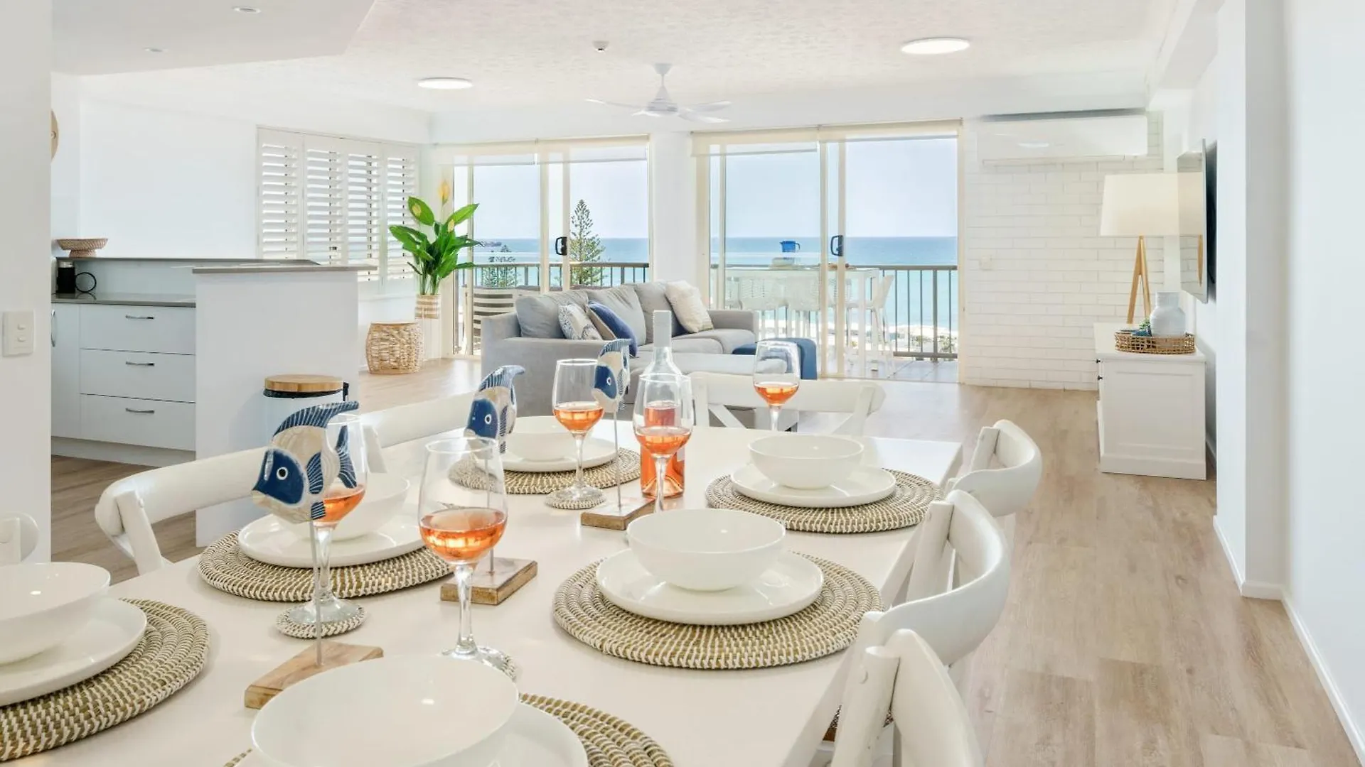 Beautiful Coastal Apartment With Epic Sea Views Caloundra 0*,  Australia
